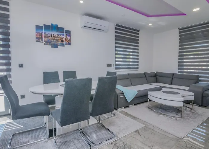Dom wakacyjny Enie Mit Eigenem Pool By Interhome *